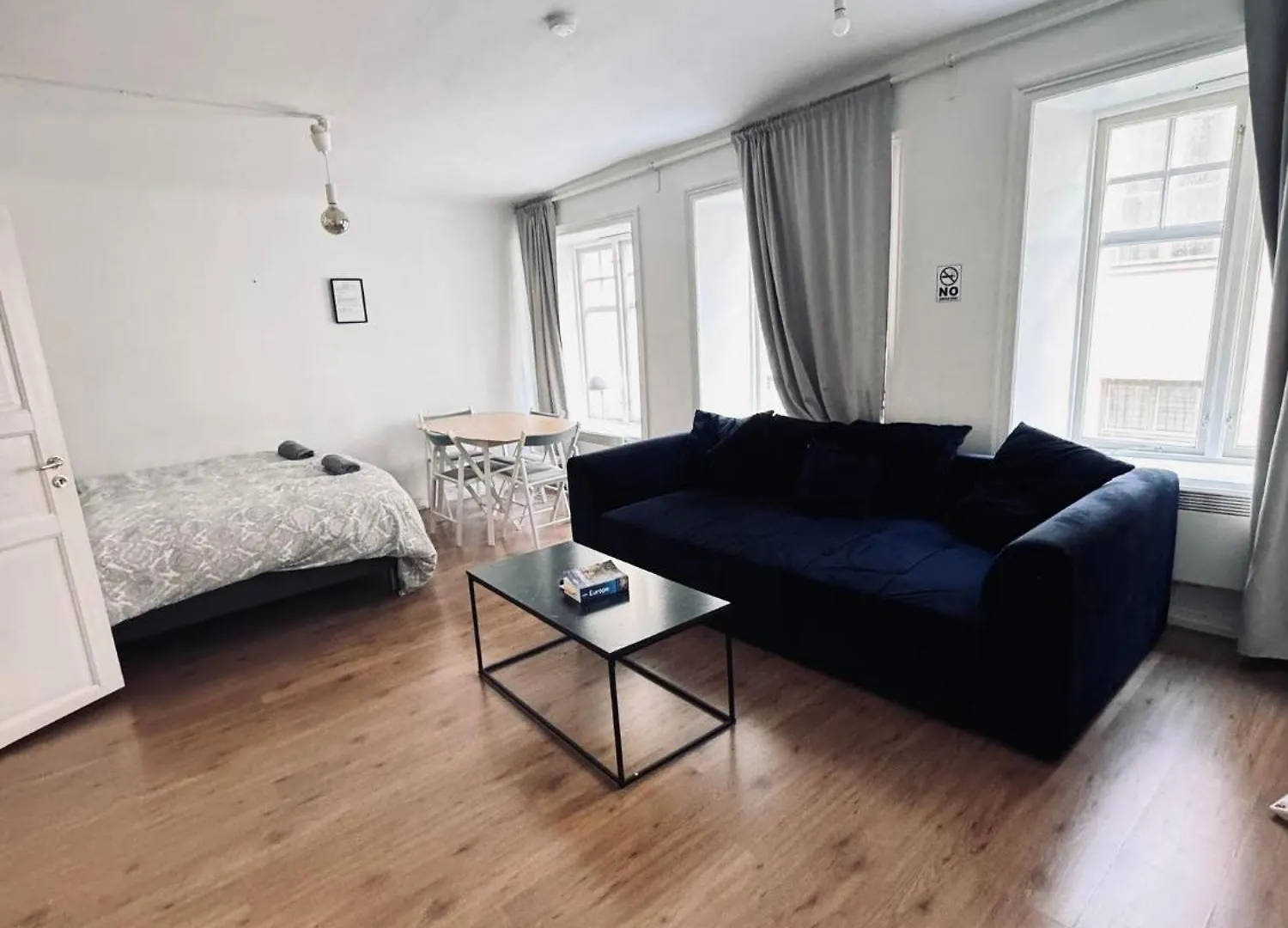 Perfect For Your Stay In Old Town Of Estocolmo 0*,  Suecia